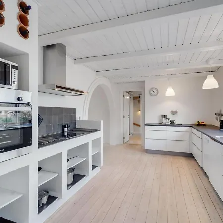 Holiday home Auguste - 1-5km To The Inlet In The Liim Fiord By Interhome *